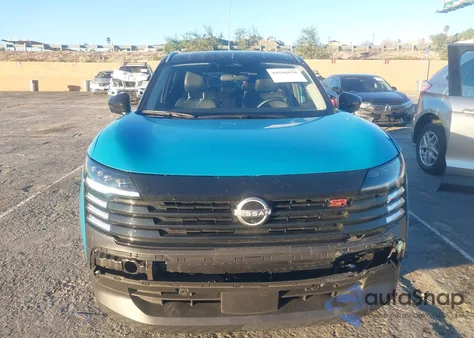 2025 Nissan Kicks Sr Intelligent Awd z USA, uszkodzony, nr VIN 3N8AP6DB9SL381257